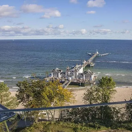 Hébergement de vacances First Sellin (Rugen)