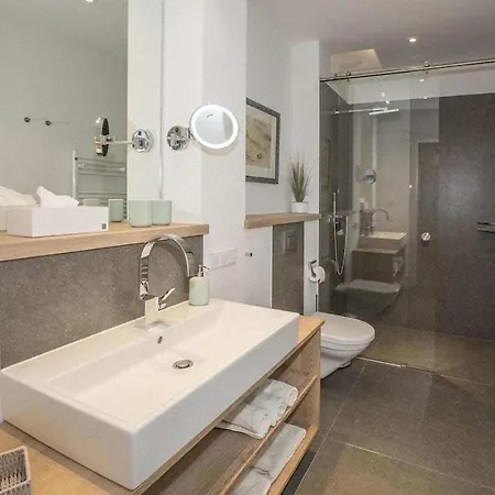 Hébergement de vacances First *